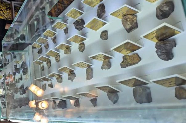افتتاح دبیرخانه ملی شهاب‌سنگ ایران در زرند؛ فرصتی برای رونق گردشگری