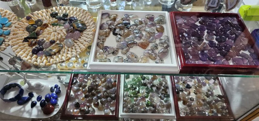 اولین جشنواره ملی شهاب سنگ و گوهرسنگ در زرند